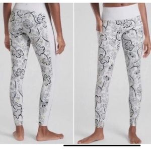 Athleta Affirmation Leggings 7/8.  Size LP.  NWOT.